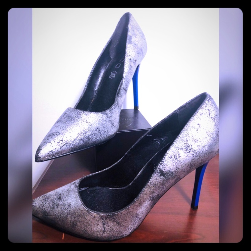 Aldo Silver & black Stiletto